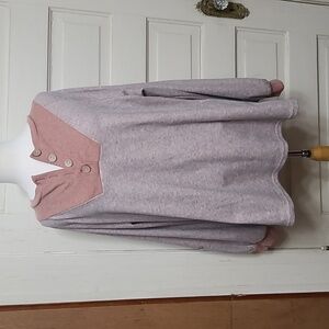 2x pink Heather's sweatshirt